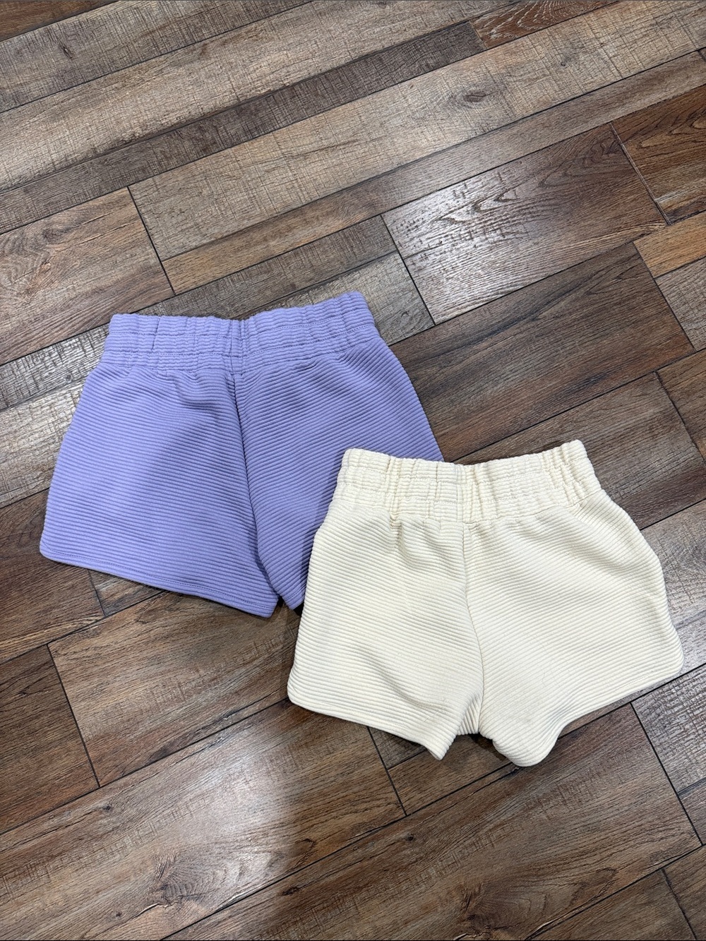 BearPaw Outdoors Ribbed Active Shorts — Lavender and Cream bundle - Picture 2 of 2